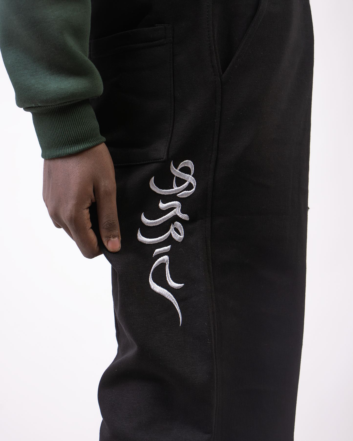 Hedmaa SWEATS Black